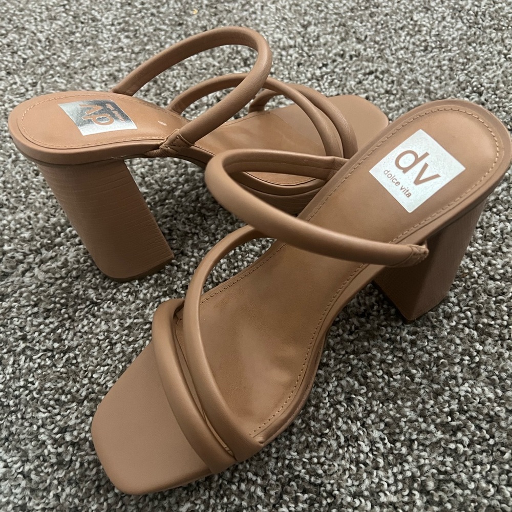 Nude chunky heels